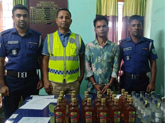 জৈন্তাপুরে ৩৯ বোতল মদসহ আটক ১