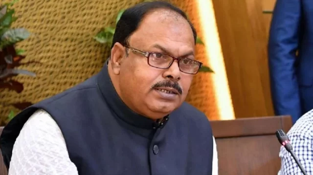 সাবেক প্রতিমন্ত্রী জাকির হোসেন গ্রেফতার