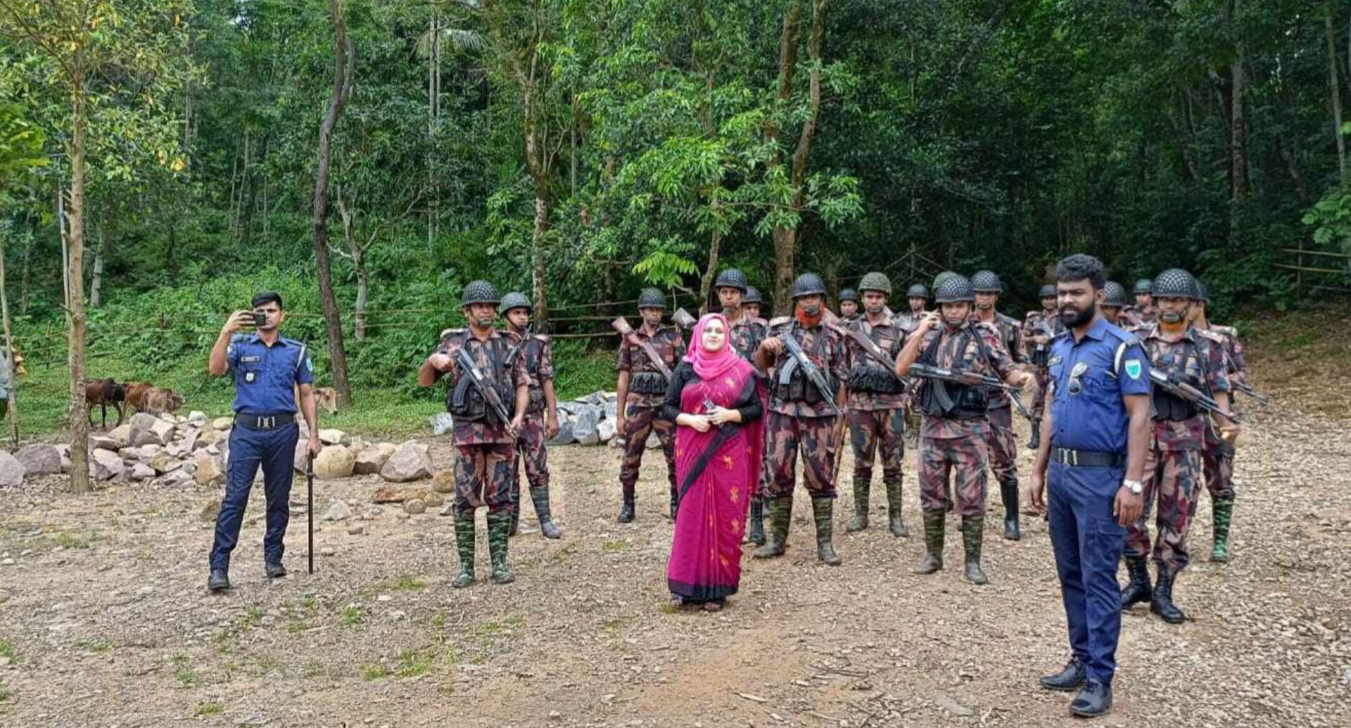 জৈন্তাপুর উপজেলা প্রসাশন ও ট্রাস্কফোর্সের অভিযান : পাথর জব্দ