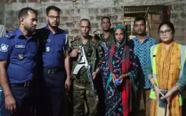 জৈন্তাপুরে ৫৫০ পিস ইয়াবা সহ নারী আ ট ক