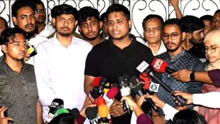রাষ্ট্রপতি অপসারণ ইস্যুতে বিএনপির সঙ্গে বৈঠকে যে সিদ্ধান্ত