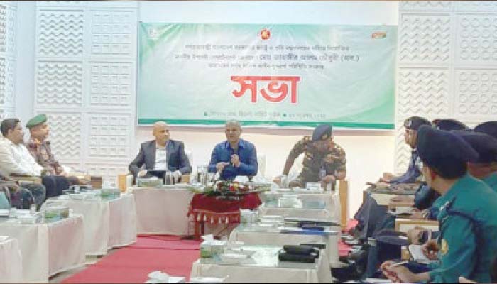 সাদা পোশাকে কাউকে গ্রেফতার করা যাবে না : স্বরাষ্ট্র উপদেষ্টা