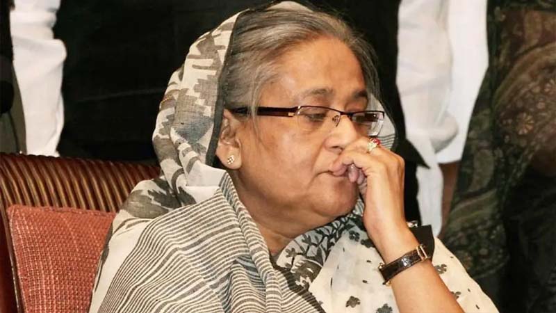শেখ হাসিনাকে গ্রেফতার ‘রেড অ্যালার্ট’ চেয়ে ইন্টারপোলে চিঠি