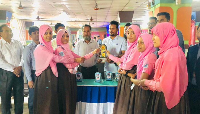 ওসমানীনগরে ব্রাইট লাইফ ইংলিশ মিডিয়াম স্কুলের ৬ বছর পুর্তি উপলক্ষে বিতর্ক প্রতিযোগিতা