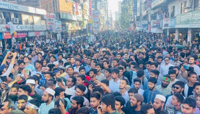 সিলেটে ছাত্রশিবিরের মিছিল : জুলাই হতাকাণ্ডে জড়িতদের বিচারের মুখোমুখি করতে হবে