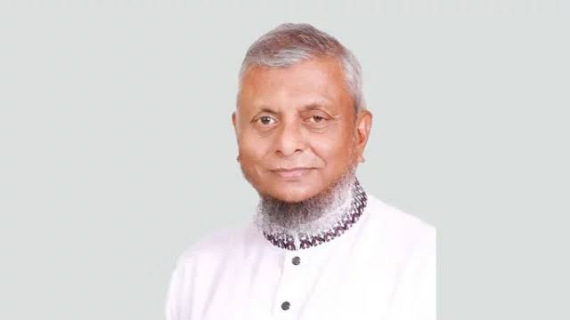 জৈন্তাপুরে বিক্ষুব্ধ নেতাকর্মীদের কবলে সাবেক মেয়র আরিফ