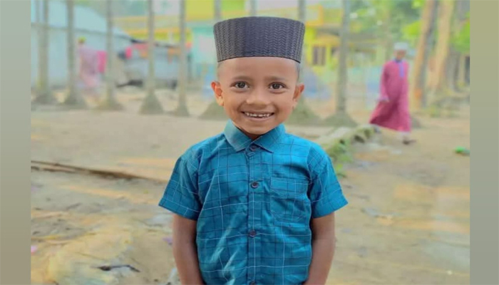 সুনামগঞ্জের দোয়ারাবাজারে কার্ভাটভ্যানের ধাক্কায় শিশু নিহত