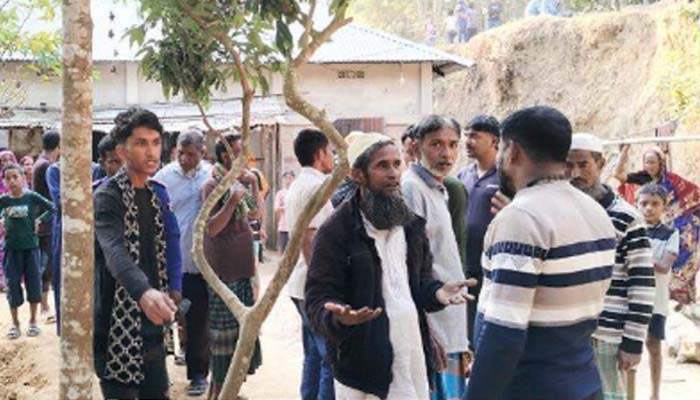 মোবাইল চুরির অপবাদ : অপবাদ সইতে না পেরে যুবকের আত্মহত্যা