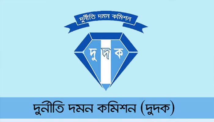 পরিবারসহ সিলেটের সাবেক এক এমপির দেশত্যাগে নিষেধাজ্ঞা