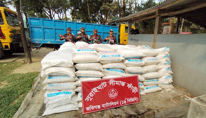 ৪০ লাখ টাকার ভারতীয় পণ্য ধরলো বিজিবি জকিগঞ্জ ব্যাটালিয়ন