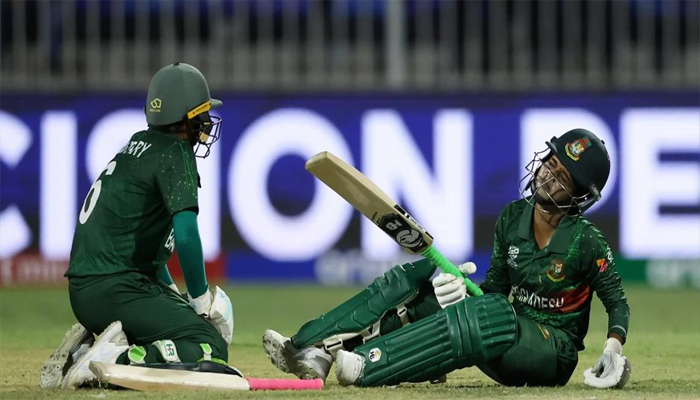 ব্যাটিং ব্যর্থতায় সিরিজ হার জ্যোতিদের