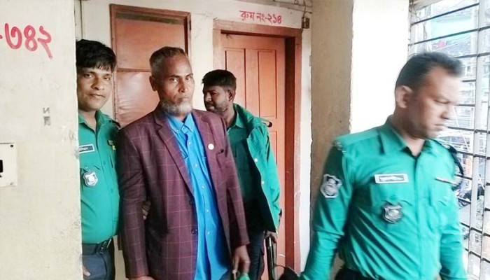 সিলেটে আবাসিক হোটেল থেকে পরকীয়া প্রেমিকাসহ আ.লীগ নেতা আটক