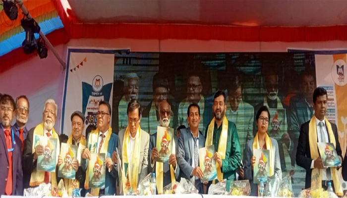 আকাশ থেকে গুলি করে আমাদের ছেলে মেয়েকে মারা হয়েছে : ভিসি আমানুল্লাহ
