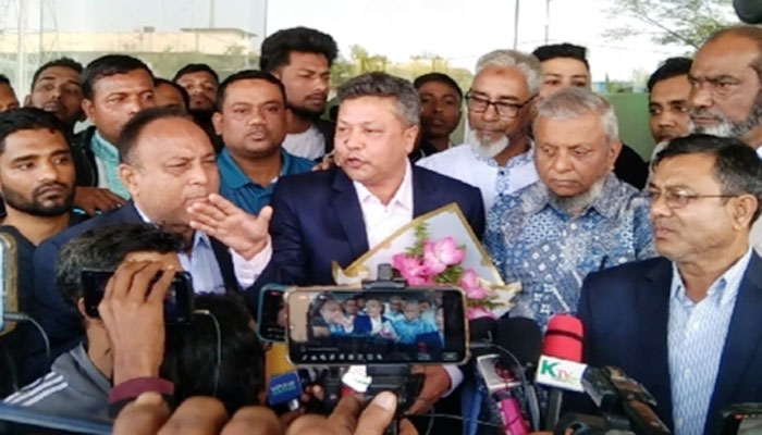 নেতাকর্মীদের ভালোবাসায় সিক্ত যুক্তরাজ্য বিএনপি নেতা : এম ফরিদ উদ্দিন