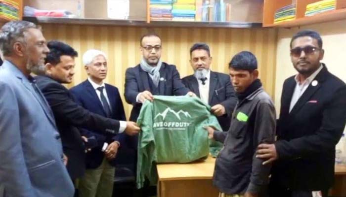 সাধ্যমত অসহায় শীতার্তদের পাশে দাঁড়ান : অ্যাডভোকেট জামান