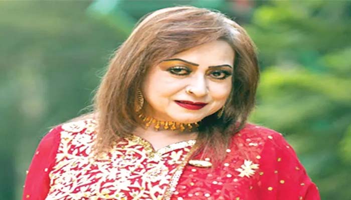 চোখের জল ও শ্রদ্ধায় অঞ্জনাকে শেষ বিদায়