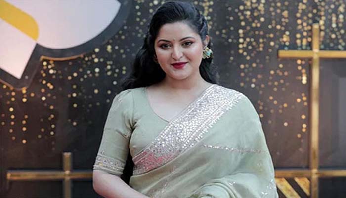 জামিন পেয়েছেন পরী মণি
