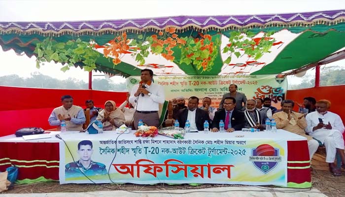 কুলাউড়ায় সৈনিক শহীদ স্মৃতি নক-আউট ক্রিকেট টুর্নামেন্টের উদ্ধোধন