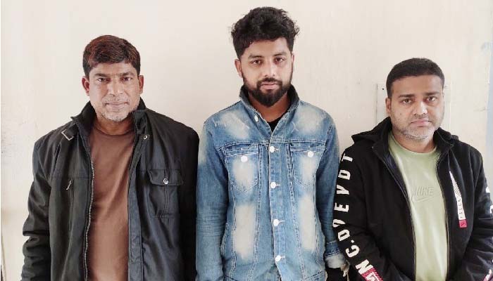 আল-হামরা থেকে ২৫০ ভরি স্বর্ণ চুরি, কুমিল্লা থেকে ৬ ভরি সোনাসহ গ্রেফতার ৩ চোর