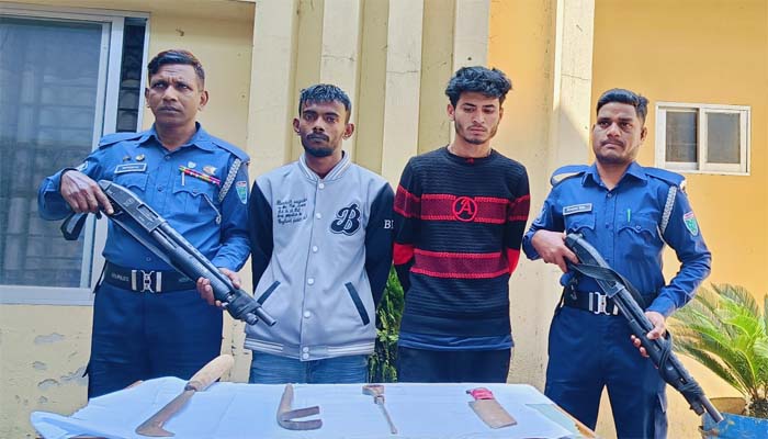 গোলাপগঞ্জে আন্তঃজেলা ডাকাত দলের’ ২ সদস্য আটক