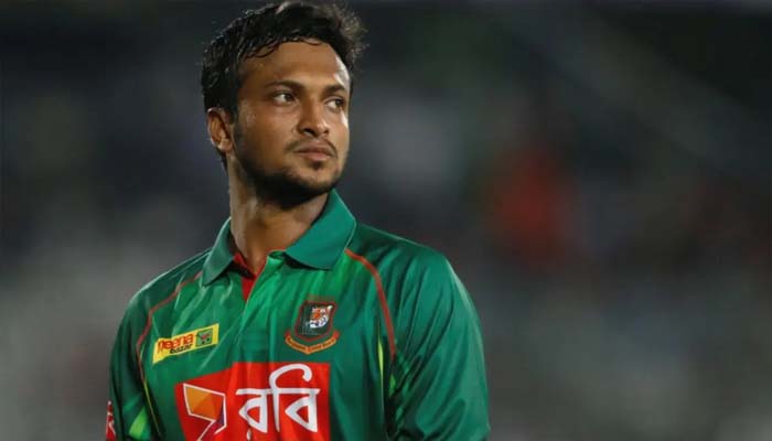 ডিপিএল থেকে সরে দাঁড়ালেন সাকিব