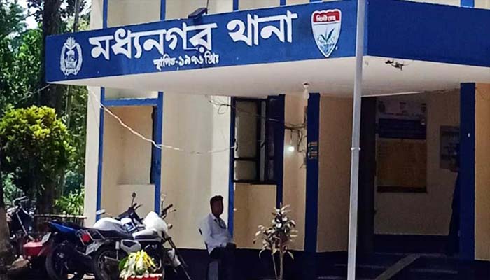 মধ্যনগরে যুবলীগ সহসভাপতি আটক, বিএনপি দু-গ্রুপের উত্তেজনা, ১৪৪ ধারা জারি