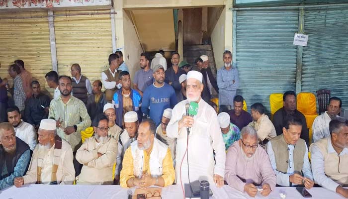 নবীগঞ্জ বাজারের ব্যবসায়ীদের জরুরী সভা অনুষ্ঠিত