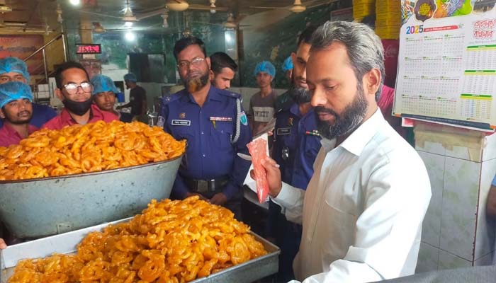 কুলাউড়ায় রেস্টুরেন্টসহ ৪টি প্রতিষ্ঠানকে জরিমানা