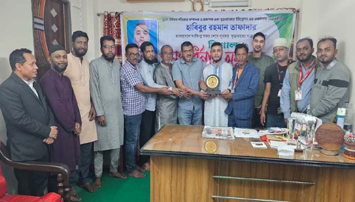 সাপ্তাহিক সুরমা টাইমস’র সম্পাদক হাবিব তাফাদার সংবর্ধিত