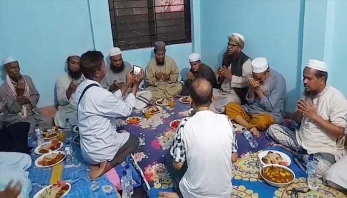 সিলেটের জনপ্রিয় দৈনিক সবুজ সিলেট পত্রিকার ইফতার মাহফিল সম্পন্ন