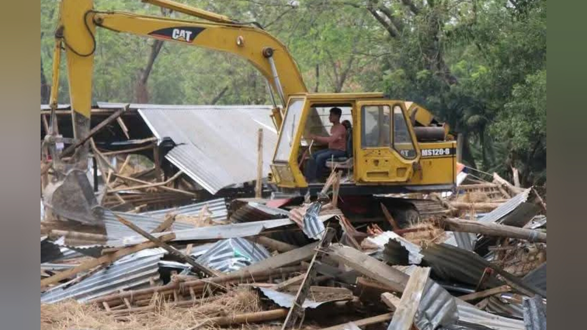 হরিপুরের ‘বুঙ্গার’ বাজার উচ্ছেদ করলো সেনাবাহিনী