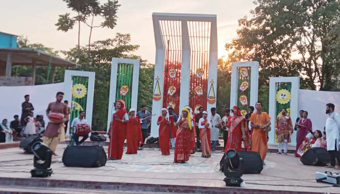 সুনামগঞ্জে উৎসবমুখর পরিবেশে বর্ষবরণ উদযাপন