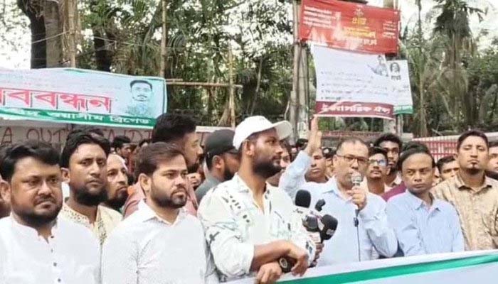 ফ্যাসিবাদের পুনর্বাসনকারীদের ‘শহিদ ওয়াসিম ব্রিগেড’ রুখে দিবে: ব্যারিস্টার আবু সায়েম