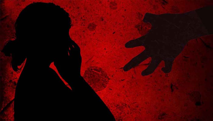 সিলেটে নারীকে প্রাইভেটকারে তুলে নিয়ে ধর্ষণ, চারজনের বিরুদ্ধে অভিযোগ