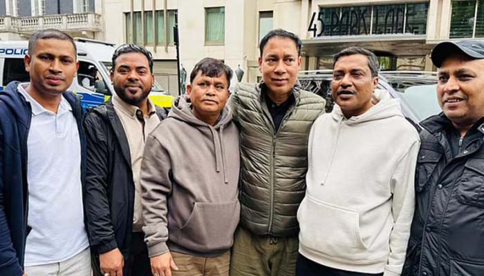 লন্ডনে প্রকাশ্যে আ. লীগের সাবেক দুই এমপি