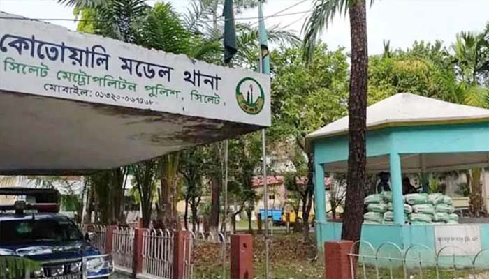 কাজিরবাজারে ‘চা দিতে দেরি হবে বলায়’ ছুরি মেরে রেস্টুরেন্ট কর্মচারীকে খুন