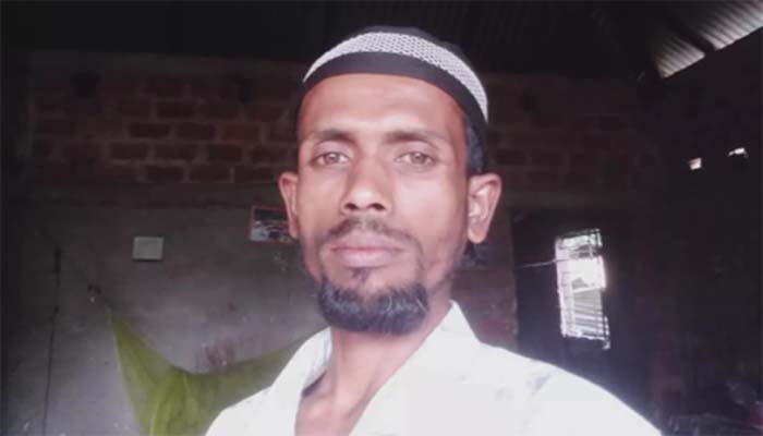 পাথর তুলতে গিয়ে বালু চাপায় প্রাণ গেল শ্রমিকের