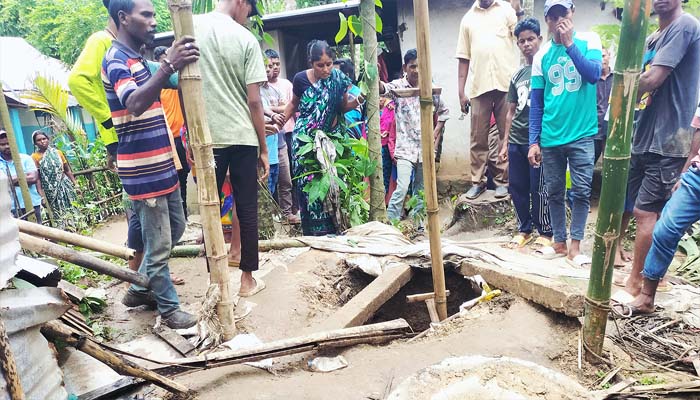 শ্রীমঙ্গল সেপটি ট্যাংকের বিষক্রিয়ায় ৪ চা শ্রমিক তরুণের রহস্যজনক মৃত্যু