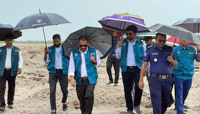 সাদাপাথরে লুটপাটে প্রশাসনের দায় দেখছে দুদক
