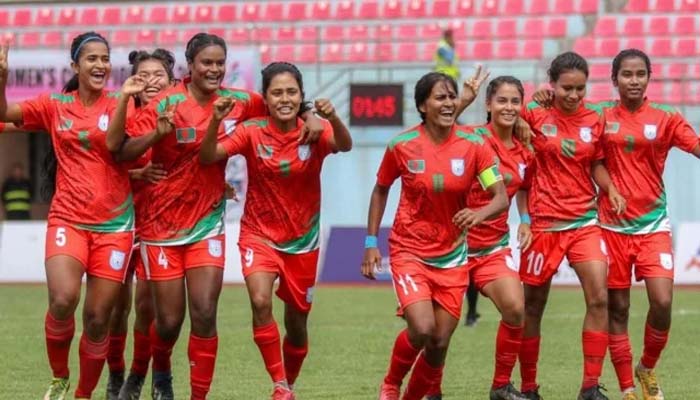 ফিফা র‌্যাংকিংয়ে ২৪ ধাপ এগিয়েছে বাংলাদেশ