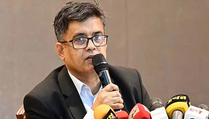 মানবতাবিরোধী অপরাধ : অভিযুক্তরা নির্বাচনে অযোগ্য, সরকারি চাকরিপ্রার্থীও হতে পারবেন না