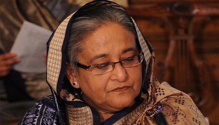 শেখ হাসিনাসহ ১৭ জনের দেশত্যাগে নিষেধাজ্ঞার আদেশ