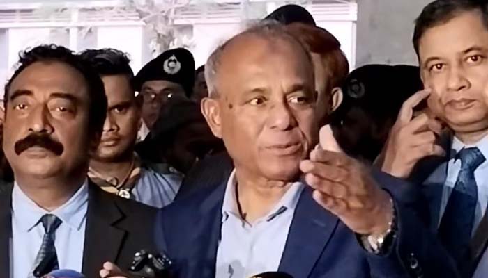 নির্বাচনের কাজে জড়িতরা ভালো অফিসার, আওয়ামী লীগের দোসর নেই : স্বরাষ্ট্র উপদেষ্টা