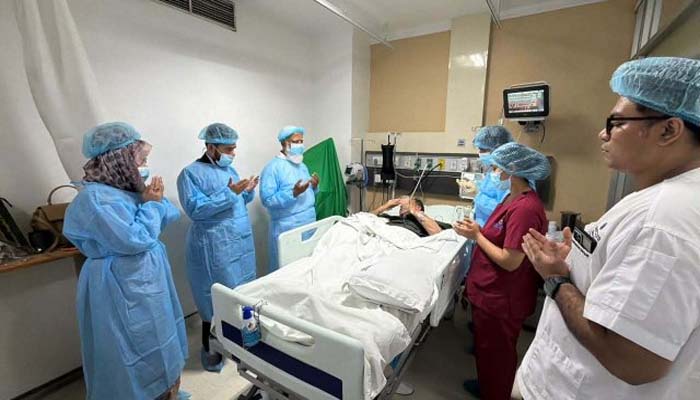 মির্জা আব্বাসকে দেখতে হাসপাতালে জামায়াত আমির