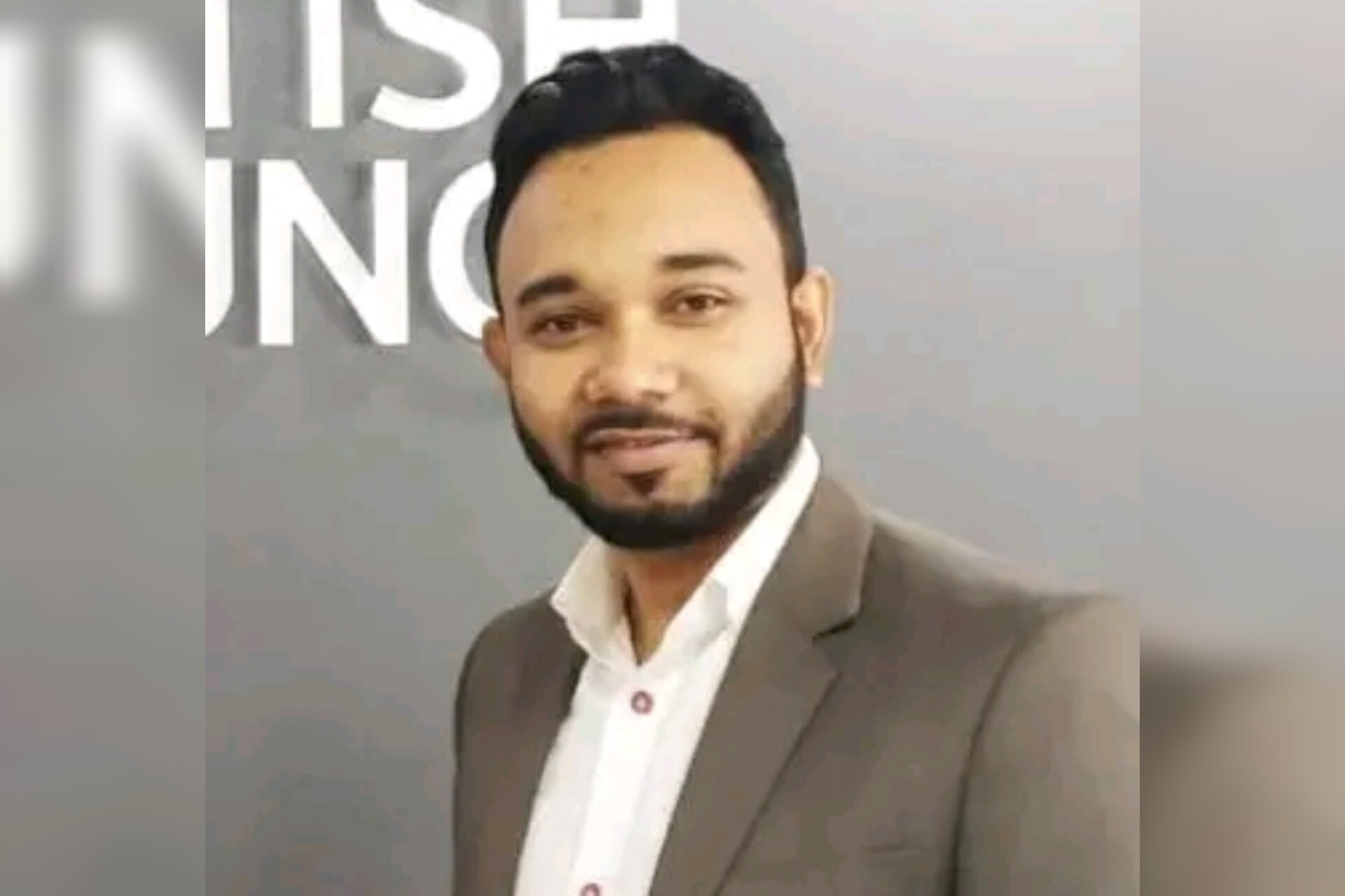 বিশ্ব নাট্য দিবসে শুভেচ্ছা জানালেন রায়হান হোসেন খান