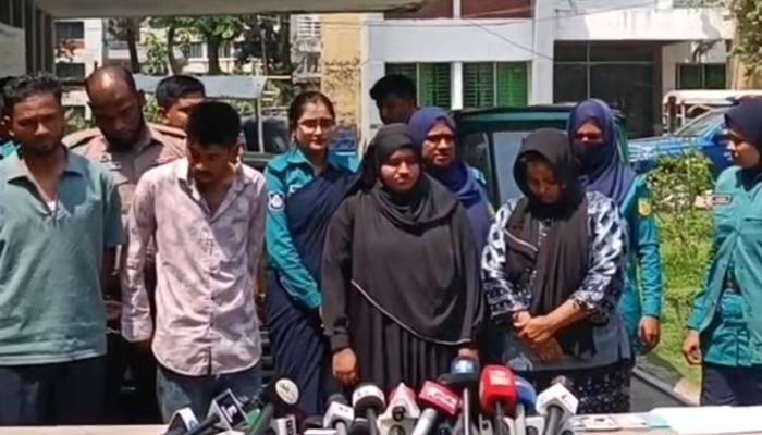 নগরীতে ভয়ঙ্কর ‘হানিট্রাপ’ চক্রের ৪ সদস্য আটক