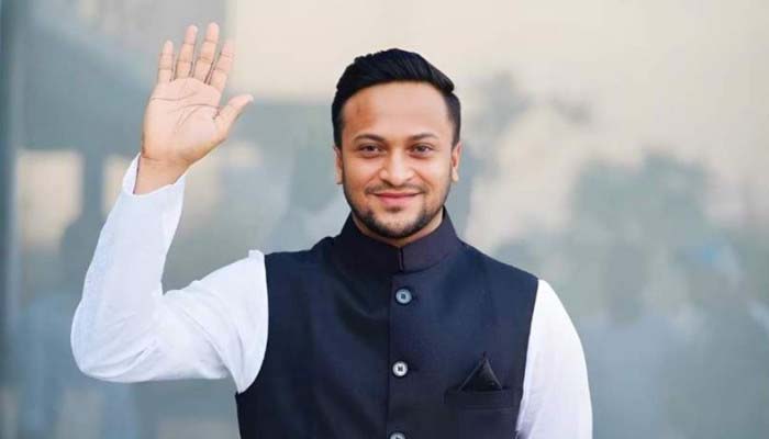 আবারো আওয়ামী লীগের রাজনীতিতে ফেরার ইঙ্গিত দিলেন সাকিব