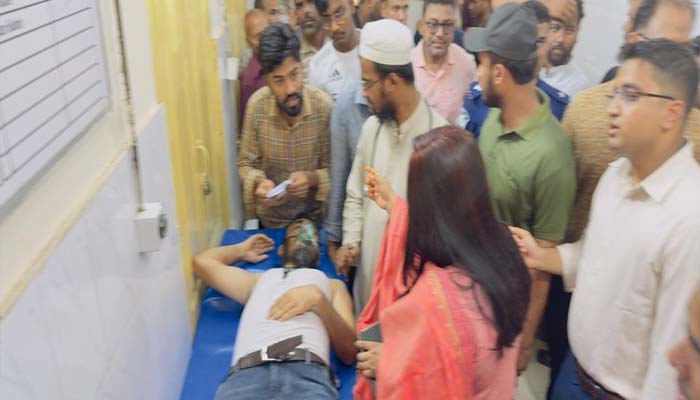 তুচ্ছ ঘটনায় উত্তপ্ত শ্রীমঙ্গল, সাংবাদিকসহ ১৬ জন আহত