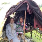 জামালগঞ্জে ৫ বছর ধরে রাস্তার পাশে ঝুপড়িতে বৃদ্ধ দম্পতির মানবেতর জীবন