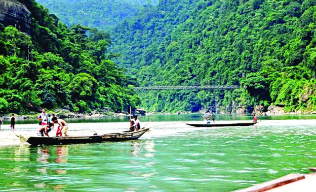 প্রকৃতি কন্যা জাফলং